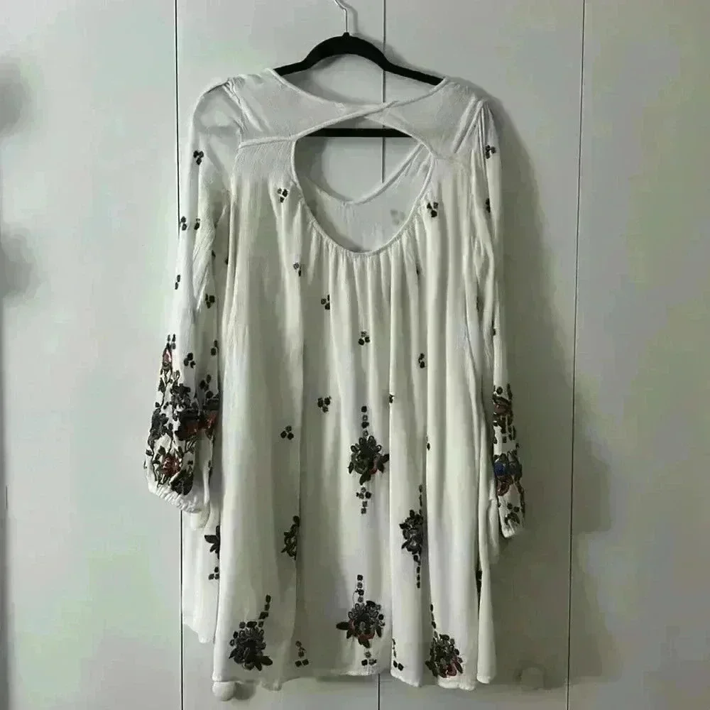 Free people floral Boho embroidered dress